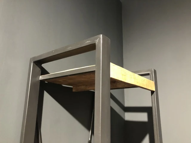 Regal Industriedesign, Bücherregal Metall Holz, Breite 55 cm