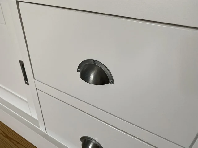 TV Schrank grau vier Schubladen Landhausstil , Lowboard grau mit Schiebetüren Landhaus, Breite 200 cm