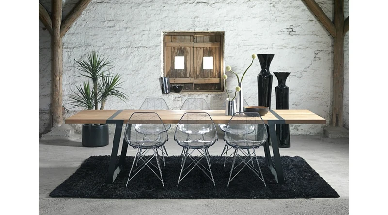 Esstisch Eiche-Natur Tischplatte, Tisch Massiv-Eiche Metall schwarz, Maße 290 x 100 cm