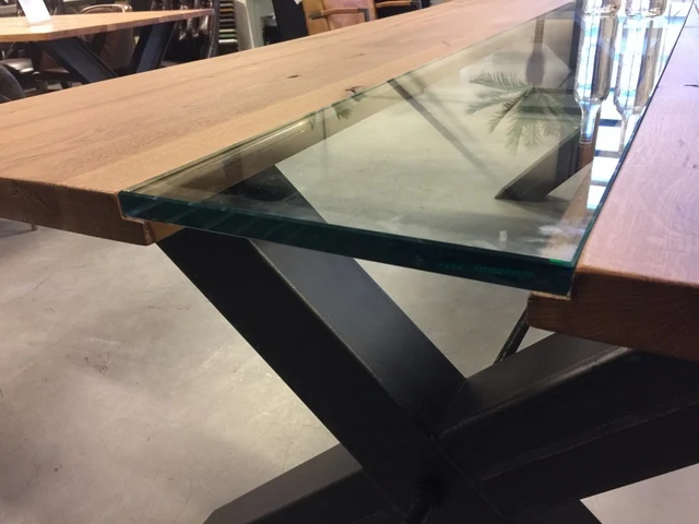 Esstisch Eiche Tischplatte, Tisch Glas-Massivholz Tischplatte Industriedesign, Tischgestell Metall, Maße 240 x 100 cm