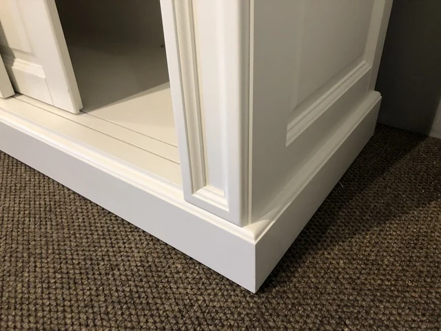 Vitrine weiß Landhausstil, Geschirrschrank weiß Landhaus, Breite 256 cm
