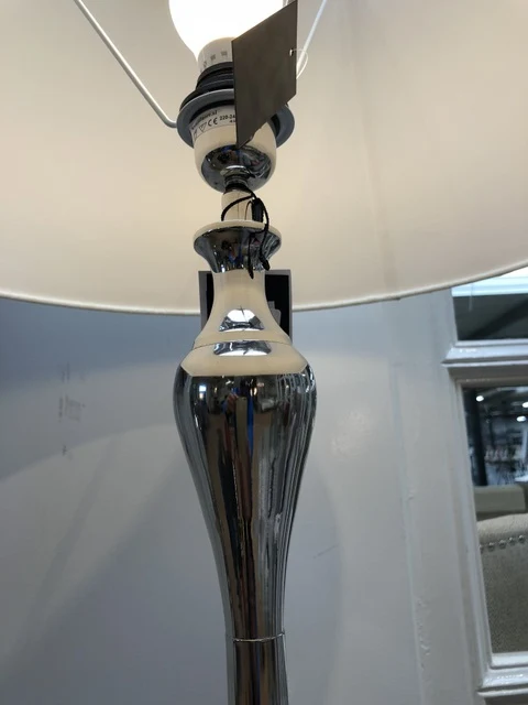 Stehlampe mit Lampenschirm, Stehleuchte Lampenschirm weiß, Durchmesser 55 cm