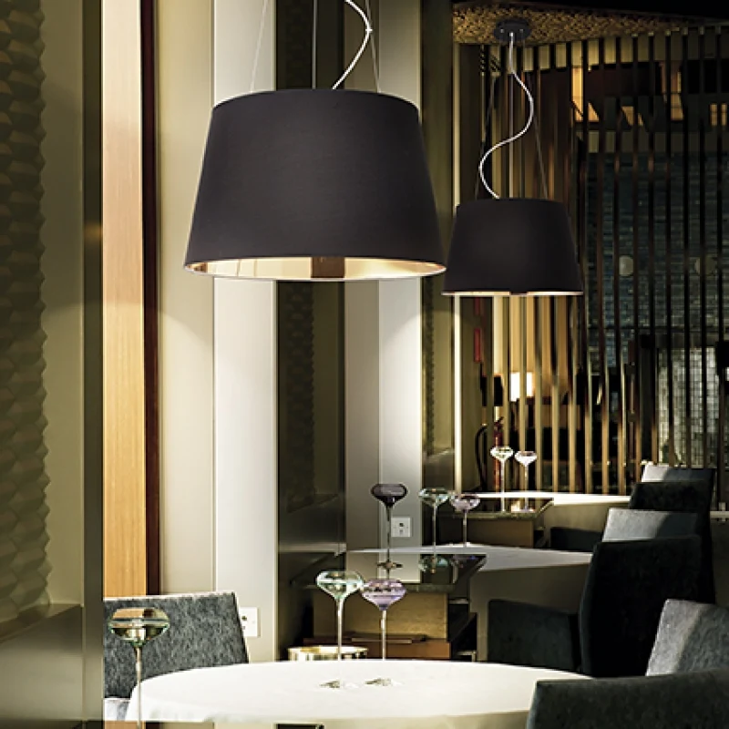 Pendelleuchte schwarz-Gold, Pendellampe schwarz, Hängeleuchte schwarz-Gold, Durchmesser 60 cm