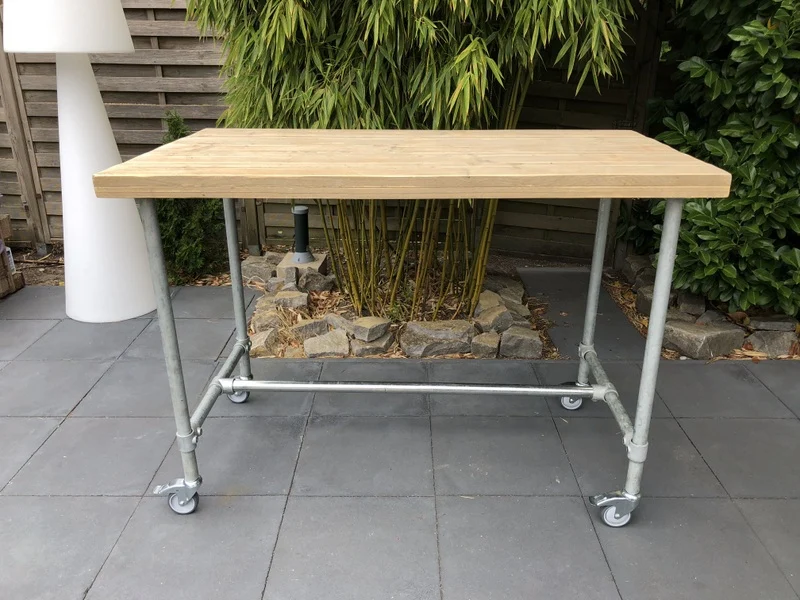 Bartisch-Gestell Rohrgestell Metall, Tischgestell auf Rollen Industriedesign, Maße 184 x 107 cm
