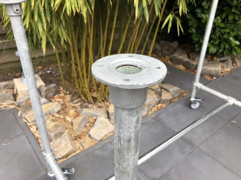 Bartisch-Gestell Rohrgestell Metall, Tischgestell auf Rollen Industriedesign, Maße 204 x 107 cm