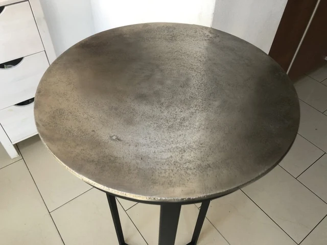 Dekosäule schwarz Metall, Säule Metall schwarz, Beistelltisch rund Metall, Durchmesser 40 cm