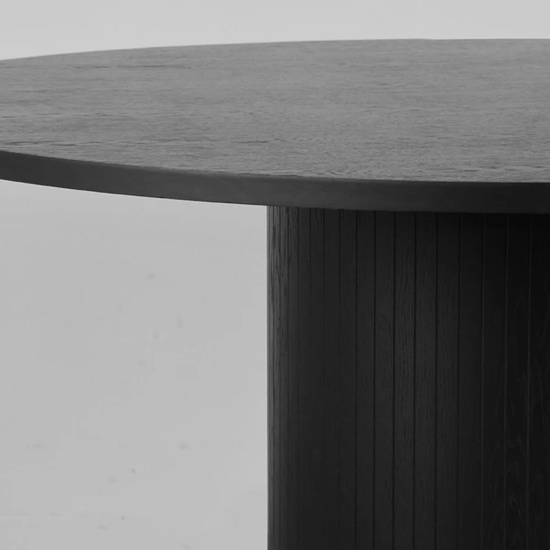 Esstisch schwarz rund, Tisch rund schwarz Massivholz, runder Tisch Tischplatte Massivholz, Durchmesser 140 cm