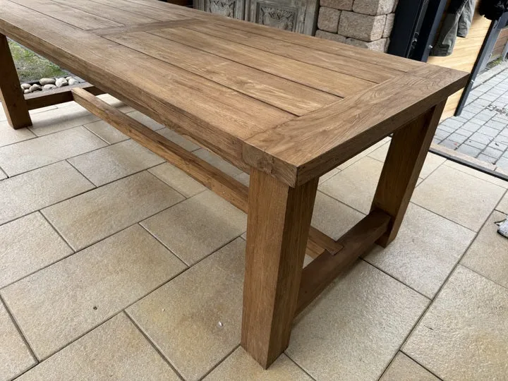 Gartentisch Landhaus , Esstisch Massivholz, Tisch Holz massiv, Länge 220 cm