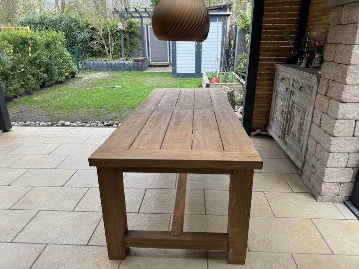 Gartentisch Landhaus , Esstisch Massivholz, Tisch Holz massiv, Länge 220 cm