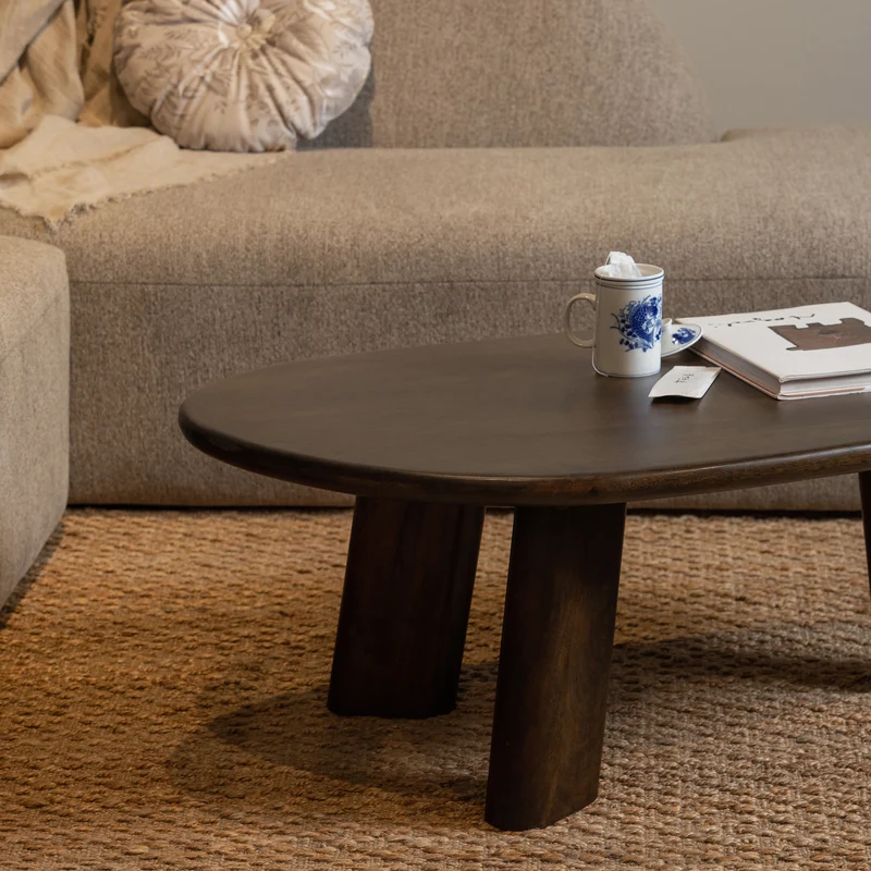 Roundly couchtisch mango holz walnuss
