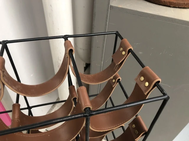 Weinregal Metall, Tischweinregal schwarz-braun Metall, Höhe 54 cm