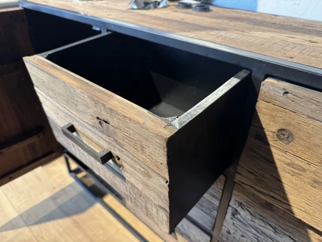 Sideboard Industriedesign, Sideboard Metall-Gestell, Schrank Industrie, Breite 180 cm