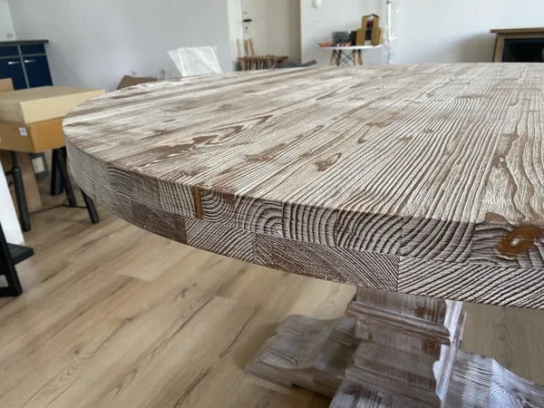 Runder Tisch Massivholz, Esstisch rund Holz, Holztisch im Landhausstil, Durchmesser 130 cm