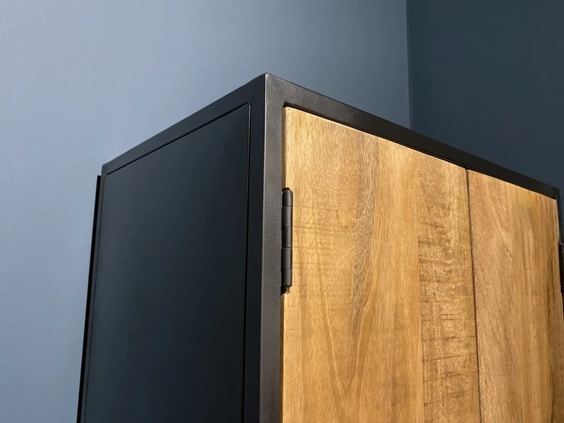 Schrank schwarz Industriedesign, Bücherschrank Holz Metall, Aktenschrank schwarz Holz Industrie, Breite 65 cm