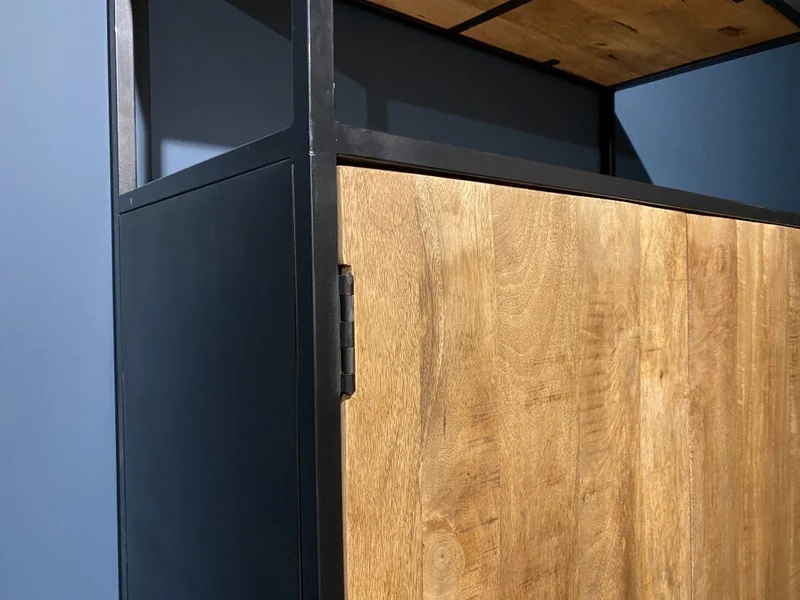 Schrank schwarz-braun Industriedesign, Bücherschrank Holz Metall, Aktenschrank Holz Industrie, Breite 100 cm