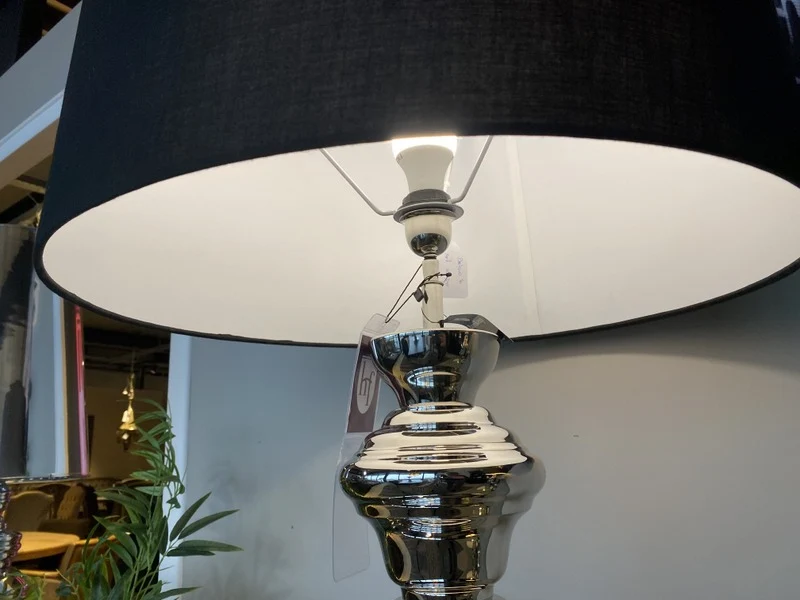 Tischlampe Silber, Tischleuchte verchromt, silberne Tischleuchte, Höhe 74 cm