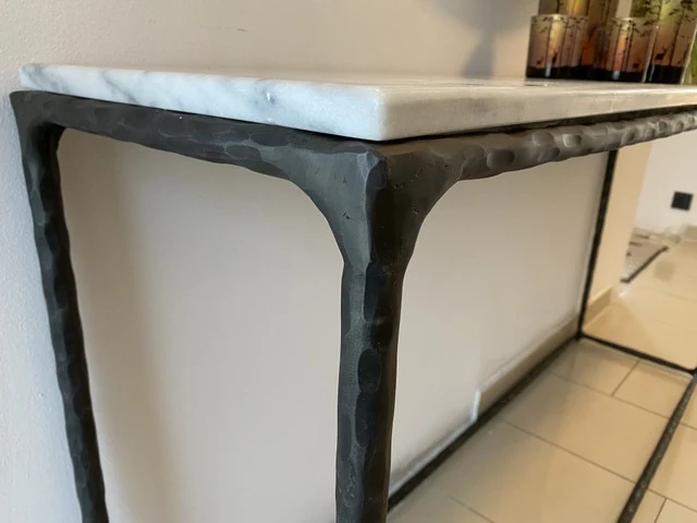 Konsole Marmor, Konsole Schmiedeeisen schwarz, Breite 150 cm