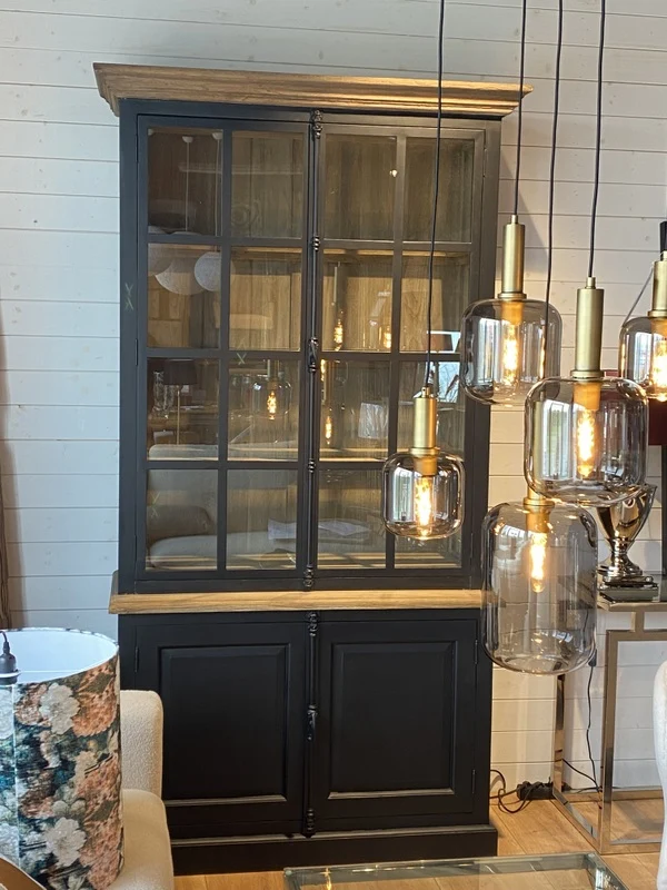 Buffetschrank schwarz mit Beleuchtung, Geschirrschrank schwarz Landhausstil, Vitrine schwarz Landhaus, Breite 130 cm