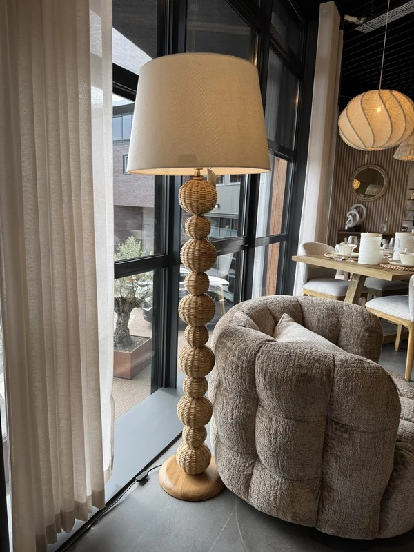 Stehlampe Rattan, Stehleuchte mit Lampenschirm, Höhe195 cm