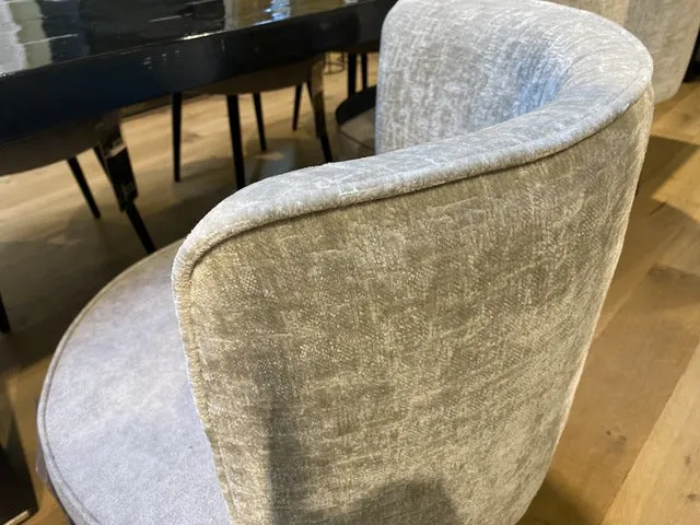 Stuhl rund, Stuhl grau gepolstert
