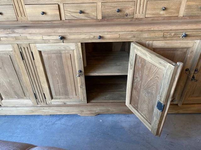 Bücherschrank Holz massiv, Schrank Metallgestell schwarz, Breite 300 cm