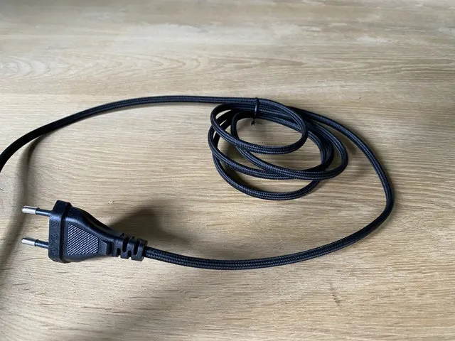 Tischlampe schwarz, moderne Tischleuchte schwarz