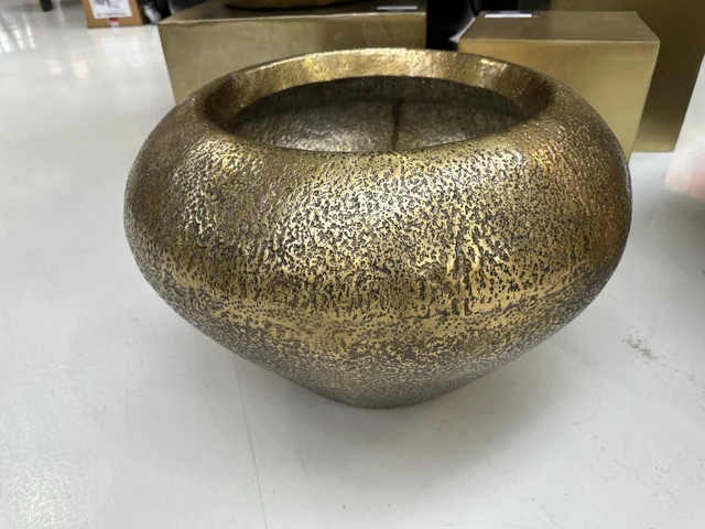 Großer Blumentopf Bronze, XL Blumentopf Metall Gold matt, Durchmesser 63 cm