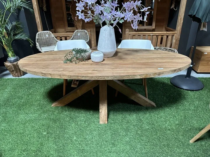 Gartentisch oval Massivholz, Esstisch oval Alt-Teakholz, Gartenesstisch oval Holz Teak, Massivholz Esstisch oval, Länge 300 cm