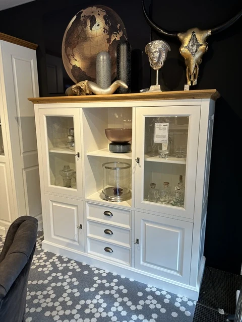 Highboard weiß Landhaus, Schrank weiß Landhaus, Geschirrschrank weiß Landhausstil, Höhe 154 cm