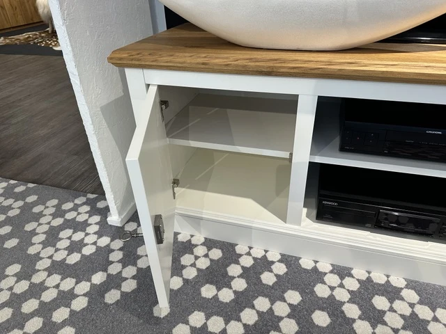 TV Schrank weiß Landhaus, Fernsehschrank weiß Landhaus, Lowboard TV weiß Landhausstil, Breite 150 cm