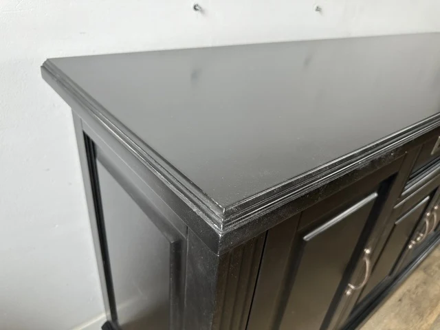 Sideboard schwarz Landhausstil, Anrichte schwarz Landhaus, Geschirrschrank schwarz, Breite 190 cm