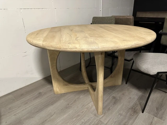 Esstisch Massivholz rund, runder Tisch Holz, Durchmesser 130 cm