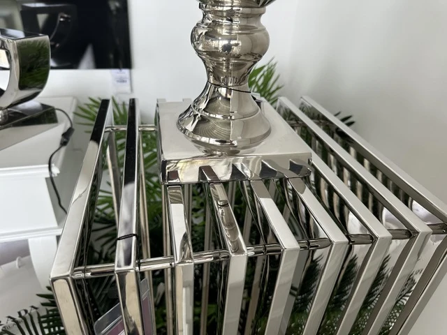 Metall Säule Silber , Dekosäule Metall Silber, Pflanzensäule Silber Metall, Höhe 120 cm