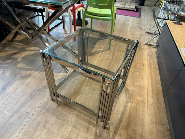 Beistelltisch Silber Glas, Glastisch Silber, Beistelltisch verchromt Glas, Maße 55x55 cm