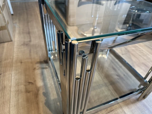 Beistelltisch Silber Glas, Glastisch Silber, Beistelltisch verchromt Glas, Maße 55x55 cm