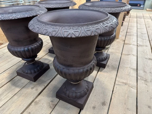 Pflanztopf Klassik M, Pflanztopf braun Metall, Blumentopf Metall, Durchmesser 24 cm