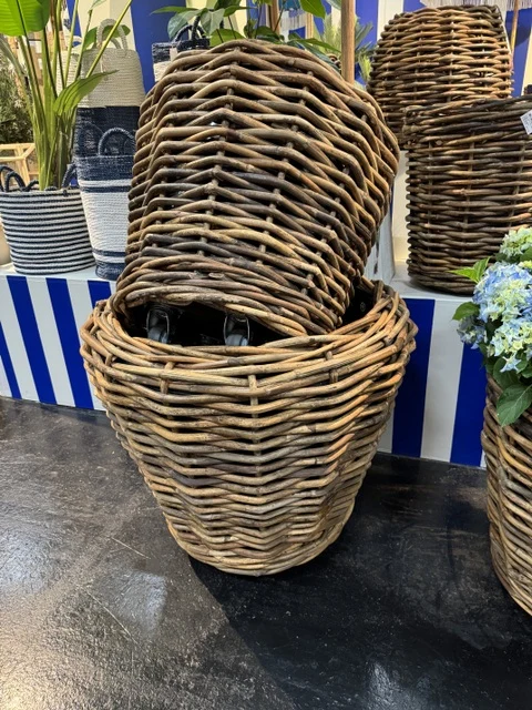 Pflanzen-Übertopf auf Rädern Rattan, Blumen-Übertopf Rattan, Durchmesser 55 cm