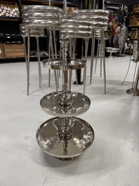 Etagere Silber, Etagere rund, Höhe 96 cm