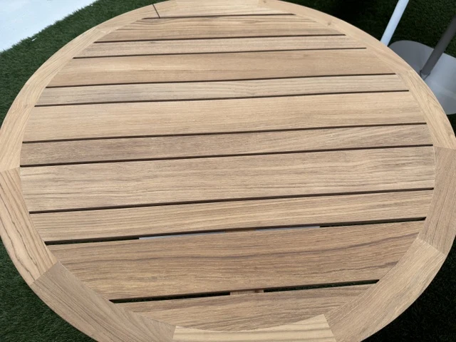 Garten-Couchtisch weiß-braun Teakholz, Couchtisch rund weiß Outdoor, Durchmesser 65 cm