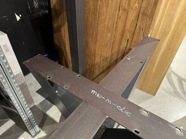 Tischbeine Spider Metall, Tischgestell Metall, Tischfuß Metall, Breite 120 cm