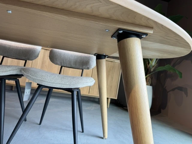 Esstisch Eiche oval, Tisch oval Eiche, Länge 210 cm