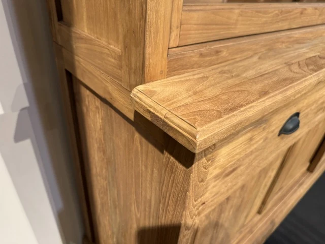 Vitrine mit Schiebetüren Holz Teak, Geschirrschrank mit Schubladen Massivholz Teak, Breite 168 cm