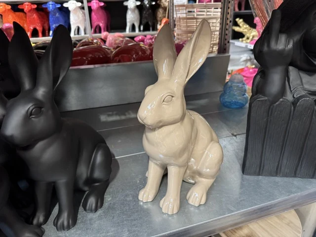 Osterhase taupe, Hase taupe, Deko-Hase taupe, Höhe 40 cm