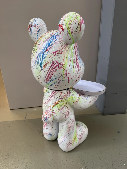 Deko Bär weiß-bunt, modern Diener-Bär-Figur, Höhe ca. 48 cm