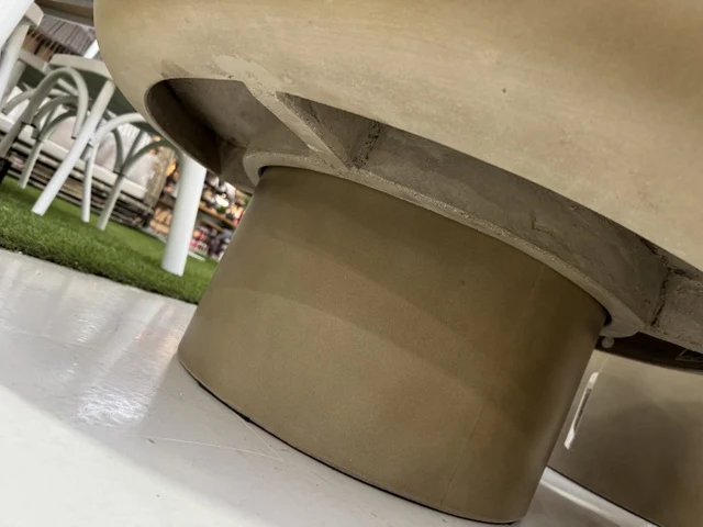 Garten-Couchtisch taupe, Gartentisch taupe Beton, Couchtisch taupe Beton, Durchmesser 70 cm