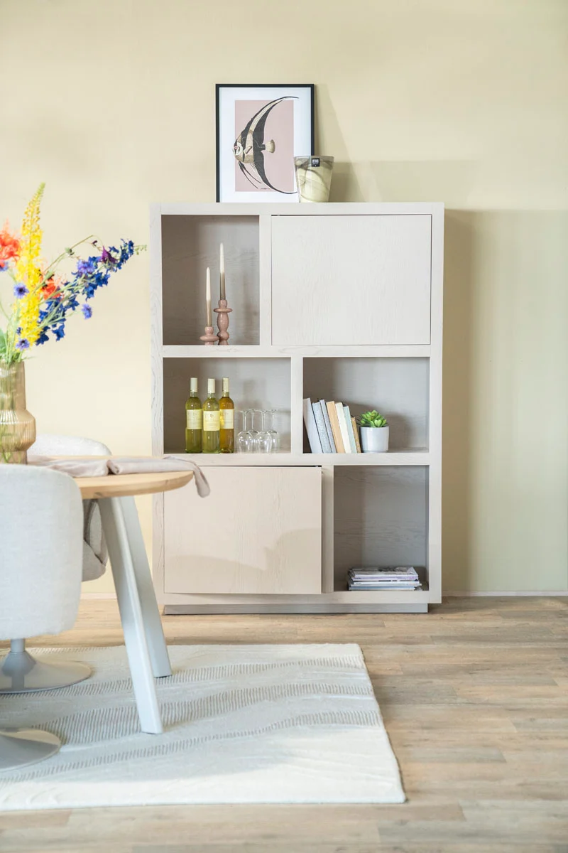 Highboard beige-taupe Eiche furniert, Schrank taupe mit zwei Türen, Wohnzimmerschrank taupe Holz Eiche furniert, Breite 120 cm