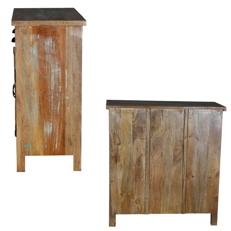 Highboard aus Massivholz