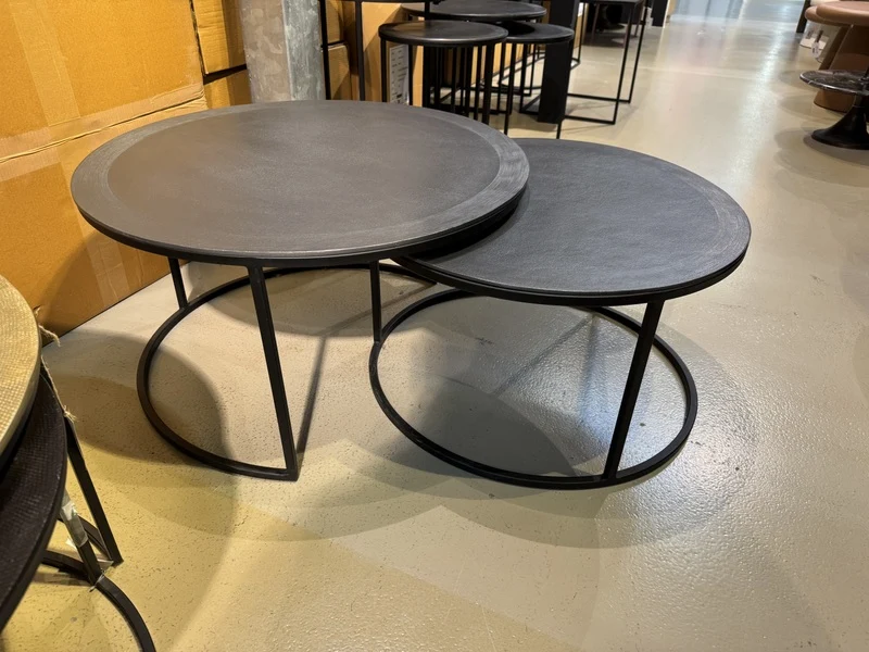 Couchtisch 2er Set grau-schwarz, Beistelltisch schwarz Metall, Durchmesser 67-75 cm