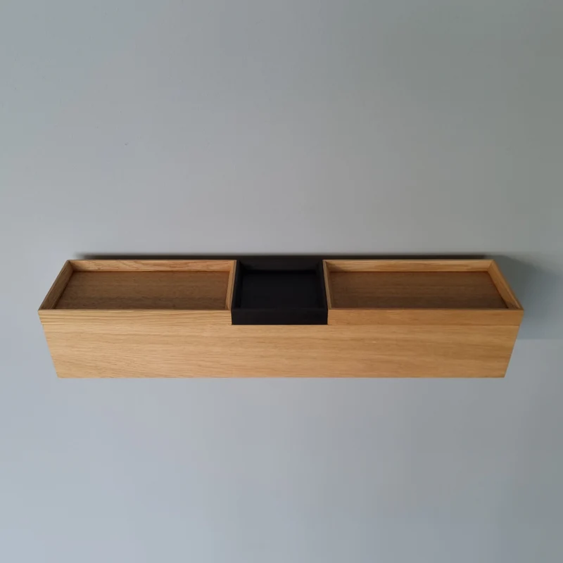 schmale Wandkonsole massive Eiche natur 60cm drei Tabletts