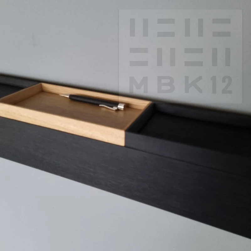 schmale Wandkonsole massive Eiche schwarz 96cm fünf Tabletts